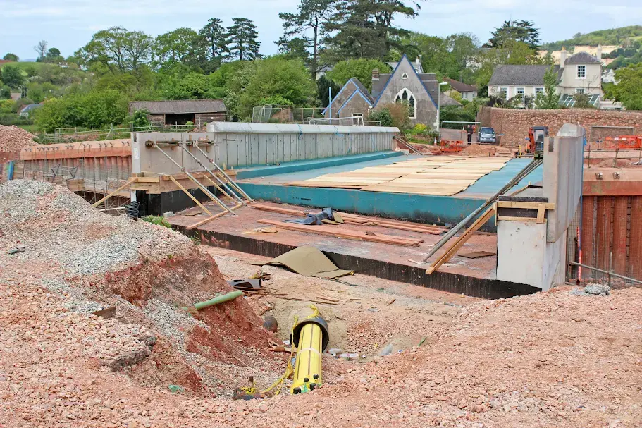 Swimming pool construction