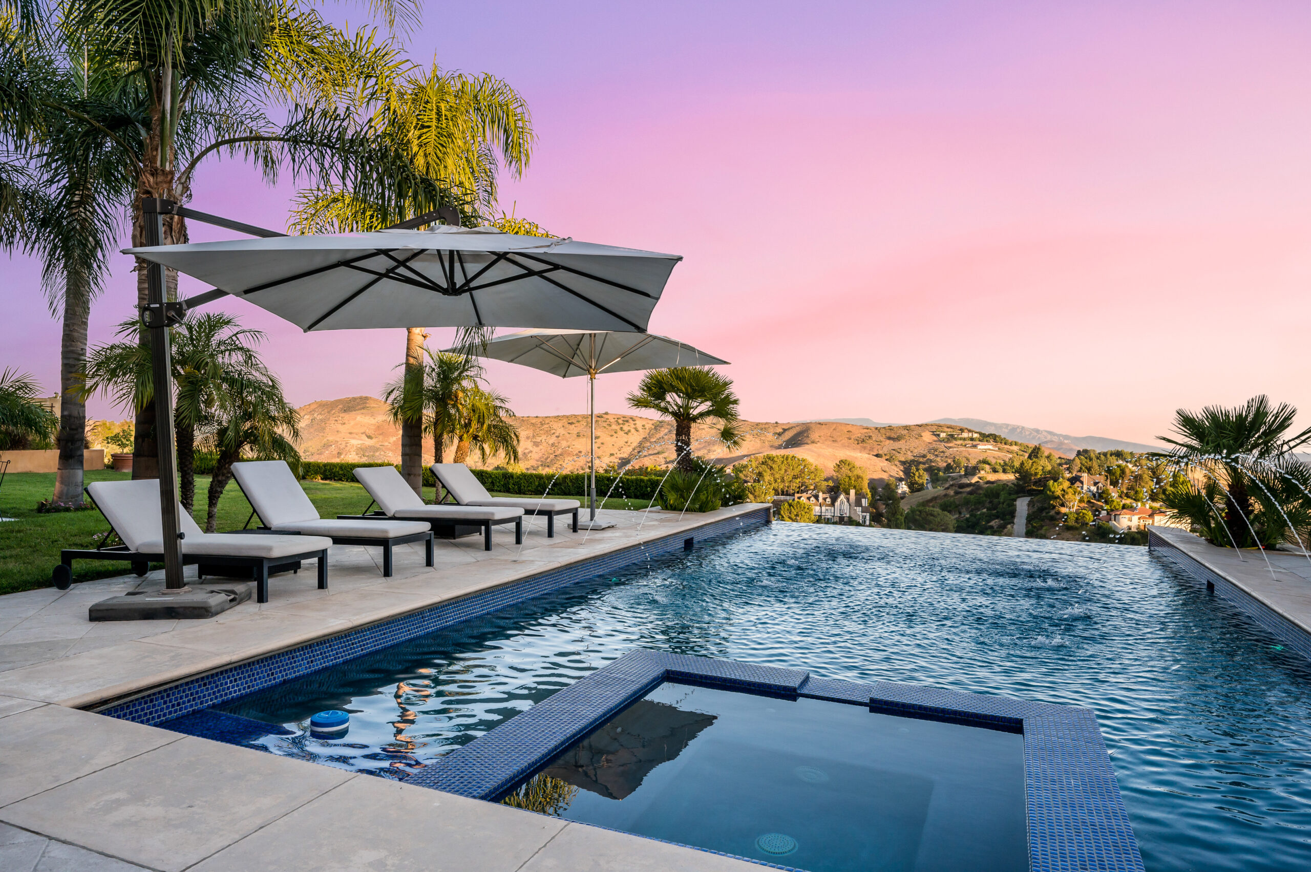 Custom Pool Designs to Elevate Your Outdoor Living Space